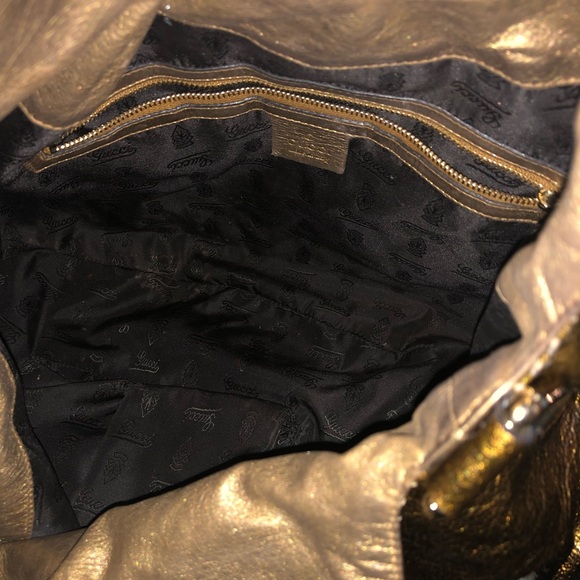 Gucci Hysteria Patent Leather Satchel/Crossbody - Picture 5 of 7